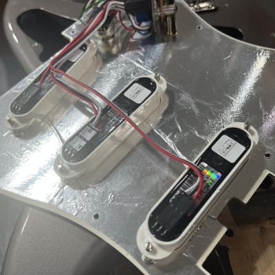 【中古】 エレキギター Three Dots Guitars S Series LS-SPC Dolphin Grey Metallic Rosewood FingerBoard 2020年製 EMG SLV を搭載した S Model ミッドブースト回路搭載 スリードッツ ピックアップ