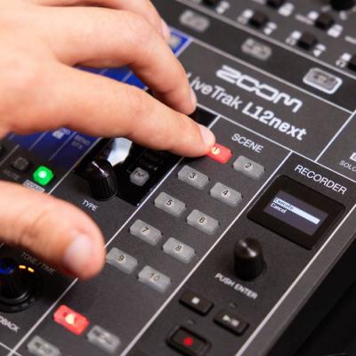 ZOOM ズーム LiveTrak L12next 12chミキサー&マルチトラックレコーダー サブ画像4
