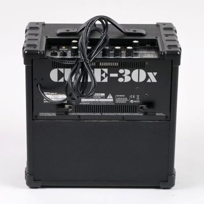 【中古】 ギターアンプ Roland CUBE-30X 背面
