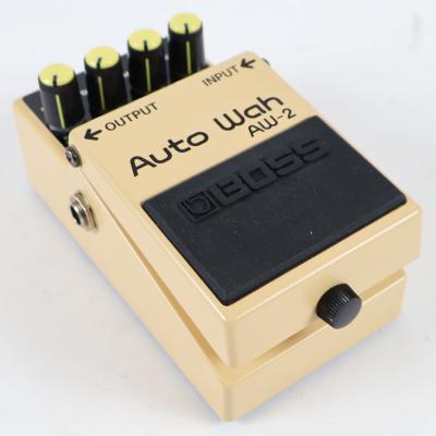 【中古】 オートワウ エフェクター BOSS AW-2 Auto Wah ギターエフェクター 本体画像 斜め 2
