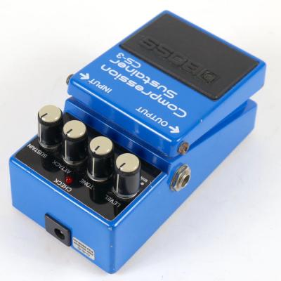 【中古】 コンプレッサー エフェクター BOSS CS-3 Compression Sustainer Made in Japan ギターエフェクター 左サイド