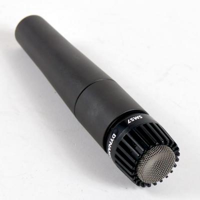 【中古】 マイク ダイナミックマイク 楽器用 SHURE SM57 シュアー 57 ゴーナナ シュア グリル側