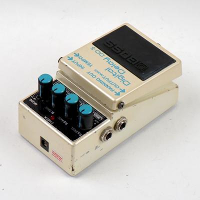 【中古】 デジタルディレイ エフェクター BOSS DD-5 Digtal Delay ギターエフェクター ディレイ 全体