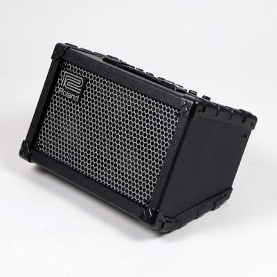 【中古】 ギターアンプ ローランド ROLAND CUBE Street BK 乾電池駆動パフォーマンス用ステレオアンプ ギターアンプ 全体
