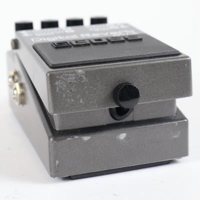 【中古】デジタルリバーブ エフェクター BOSS RV-5 Digital Reverb ボス リヴァーブ エフェクター 側面