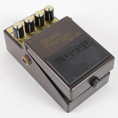 【中古】ベースフランジャー エフェクター BOSS BF-2B Bass Flanger ベースエフェクター 本体画像 斜め 2