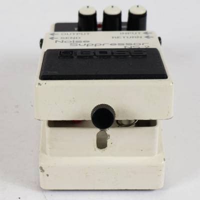 【中古】 ノイズサプレッサー エフェクター BOSS NS-2 Noise Suppressor 日本製 Made in Japan ギターエフェクター 電池ボックス