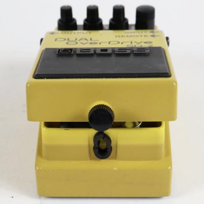 【中古】 オーバードライブ エフェクター BOSS SD-2 DUAL Over Drive ギターエフェクター 電池ボックス