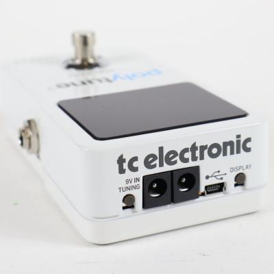 【中古】 チューナー tc electronic PolyTune 3 バッファー内蔵 ポリフォニックチューナー ポリチューン ペダルチューナー 側面