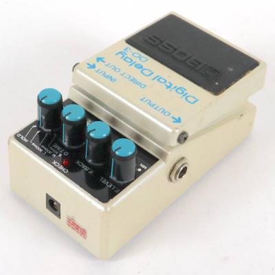 【中古】 デジタルディレイ エフェクター BOSS DD-3 Digtal Delay MADE IN JAPAN ギターエフェクター ディレイ 左サイド