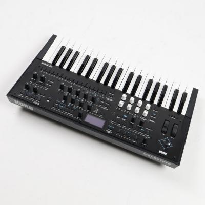 【中古】 シンセサイザー KORG WAVESTATE コルグ 本体画像 斜め