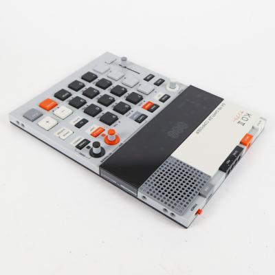 【中古】 サンプラー シーケンサー teenage engineering EP-133 K.O.II ティーンエイジエンジニアリング 本体画像 斜め 2
