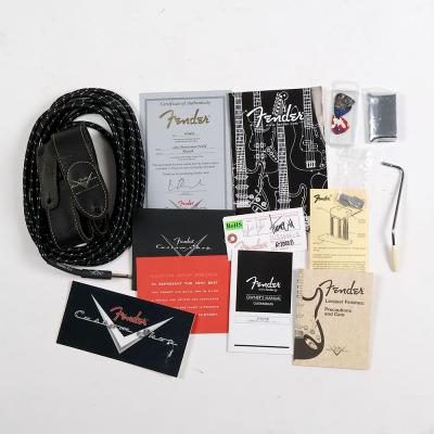 【中古】 エレキギター Fender Custom Shop 1960 Stratocaster NOS (NEW OLD STOCK) 3Tone Sunburst 2013年製 フェンダー カスタムショップ ストラトキャスター 1960スタイル レリック 3TS 付属品