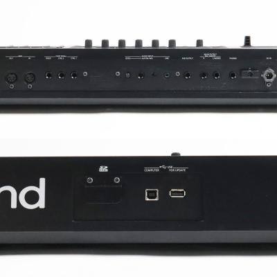 【中古】 シンセサイザー ローランド ROLAND FA-06 Music Workstation キーボード 本体画像 裏