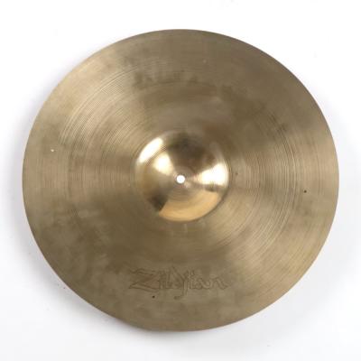 【中古】 クラッシュシンバル ジルジャン ZILDJIAN A Zildjian MEDIUM THIN CRASH 18インチ 70s〜80s リベット穴付き 裏面画像