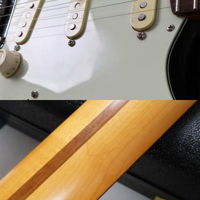 【中古】 エレキギター Fender American Ultra Stratocaster Rosewood Fingerboard Ultraburst 2024年製 フェンダー アメリカンウルトラストラトキャスター 傷