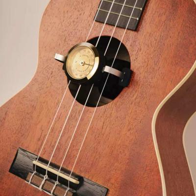 Guitto GHD-02 for Ukulele ウクレレ加湿器 ウクレレ用湿度管理ツール 使用例画像