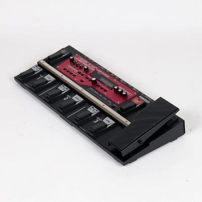 【中古】ルーパー エフェクター BOSS RC-300 Loop Station ループエフェクター 斜めアングル画像
