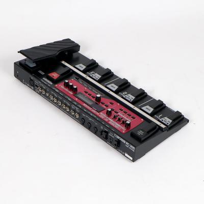 【中古】ルーパー エフェクター BOSS RC-300 Loop Station ループエフェクター リア斜めアングル画像