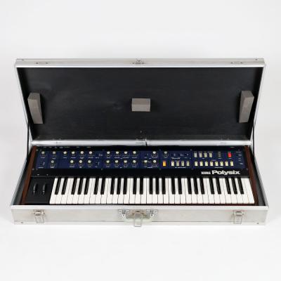 【中古】 シンセサイザー KORG POLYSIX ケース収納時