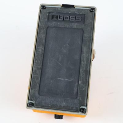 【中古】スーパーフィードバッカー ディストーション エフェクター BOSS DF-2 SUPER Feedbacker&Distortion 本体画像 裏