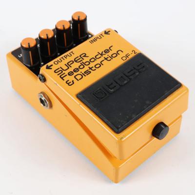 【中古】スーパーフィードバッカー ディストーション エフェクター BOSS DF-2 SUPER Feedbacker&Distortion 本体画像 斜め2