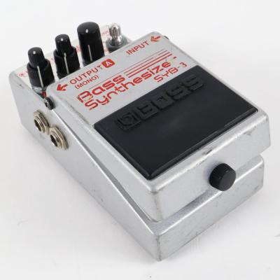 【中古】 ベースシンセサイザー BOSS SYB-3 Bass Systhsizer ボス ベースエフェクター 本体画像 斜め