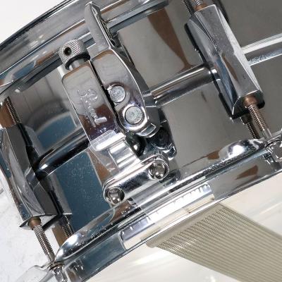 【中古】 スネアドラム パール Pearl SensiTone Steel Custom Alloy 14x5.5 スチールシェル 側面