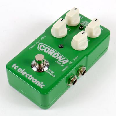 【中古】 コーラス エフェクター tc electronic Corona Chorus ギターエフェクター コロナコーラス 右サイド