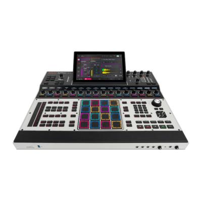 AKAI Professional アカイプロフェッショナル MPC XL フラッグシップ スタンドアロン サンプリング ドラムマシン