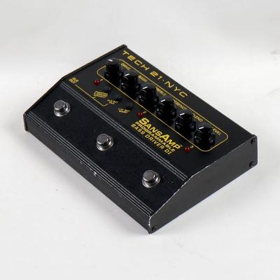 【中古】 ベース用プリアンプ TECH21 SansAmp PBDR PROGRAMMABLE BASS DRIVER DI ベース用プリアンプ エフェクター 全体