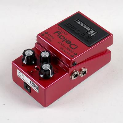 【中古】 アナログディレイ エフェクター BOSS DM-2W Delay WAZA CRAFT ギターエフェクター ディレイ 全体