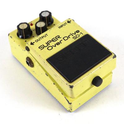 【中古】 スーパーオーバードライブ エフェクター BOSS SD-1 Super Over Drive Made in Japan ギターエフェクター 斜めアングル画像