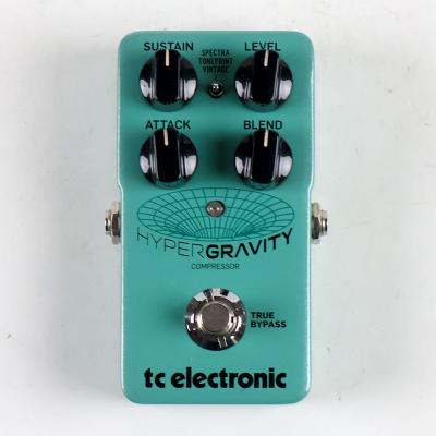 【中古】 コンプレッサー tc electronic HYPERGRAVITY COMPRESSOR ハイパーグラビティー ギターエフェクター 正面