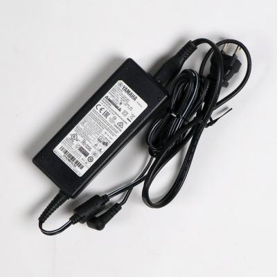 【中古】 エレアコ用 小型ギターアンプ YAMAHA THR5A アコースティックアンプ ヤマハ 付属品