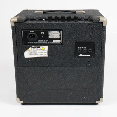 【中古】 ベースアンプ AMPEG アンペグ BA-108 ベースコンボアンプ 背面
