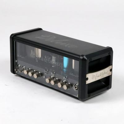 【中古】 Hughes&Kettner HUK-TM20DX/H TubeMeister Deluxe 20 Head 小型ギターアンプ ヘッド 真空管アンプ 斜めアングル画像