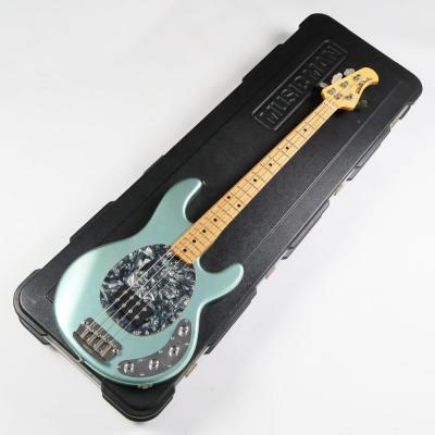 【中古】 エレキベース Music Man StingRay Ice Blue Maple FingerBoard 2009年製 ミュージックマン スティングレイ 3バンドEQ搭載