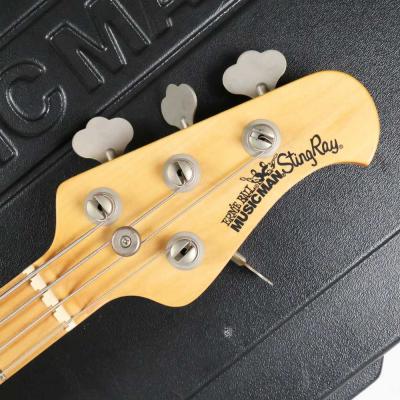 【中古】 エレキベース Music Man StingRay Ice Blue Maple FingerBoard 2009年製 ミュージックマン スティングレイ 3バンドEQ搭載 ヘッド画像