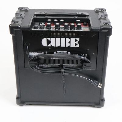 【中古】 ギターアンプ Roland CUBE-20XL 背面