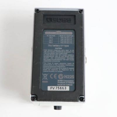 【中古】 クロマチックチューナー エフェクター BOSS TU-2 Chromatic Tuner ペダルチューナー 裏面