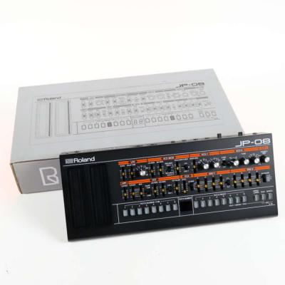 【中古】 シンセサイザー Roland Boutique JP-08 JUPITER-8を小型化したデスクトップシンセサイザー