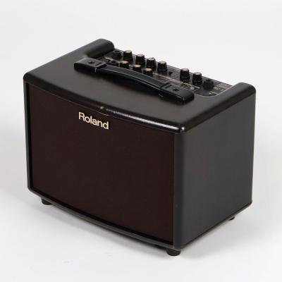 【中古】 アコギアンプ ローランド ROLAND AC-33-RW アコースティックギター用アンプ アコギアンプ ローズウッド調 全体