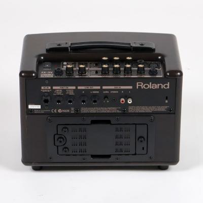 【中古】 アコギアンプ ローランド ROLAND AC-33-RW アコースティックギター用アンプ アコギアンプ ローズウッド調 背面