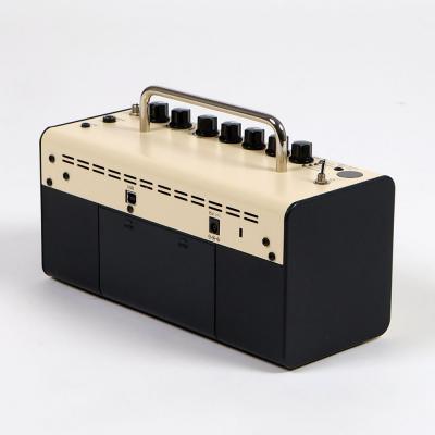 【中古】ヤマハ YAMAHA THR5 コンパクトギターアンプ 小型アンプ 全体