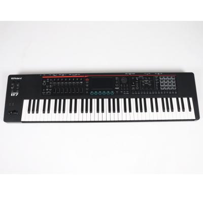 【中古】 ROLAND FANTOM-07 MUSIC WORKSTATION シンセサイザー キーボード 正面