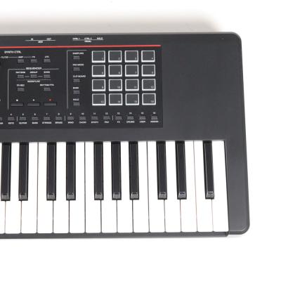 【中古】 ROLAND FANTOM-07 MUSIC WORKSTATION シンセサイザー キーボード コントロール