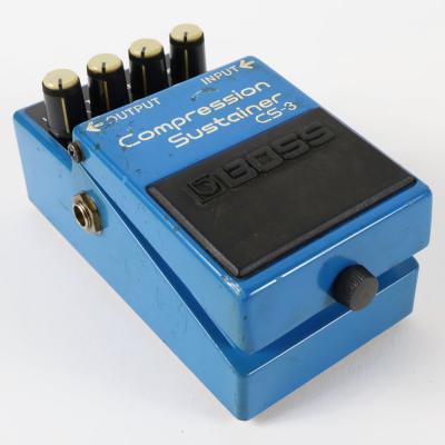 【中古】コンプレッサー エフェクター BOSS CS-3 Compression Sustainer ギターエフェクター 本体画像 斜め