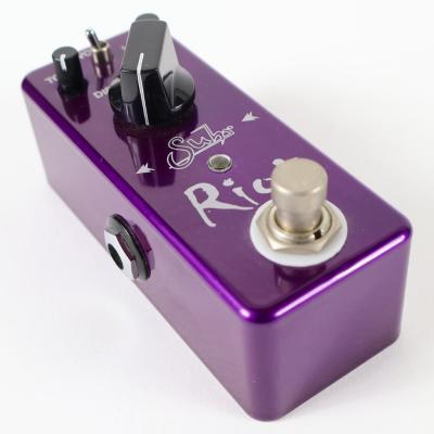 【中古】 ディストーション エフェクター Suhr Riot MINI ギターエフェクター 本体画像 斜め