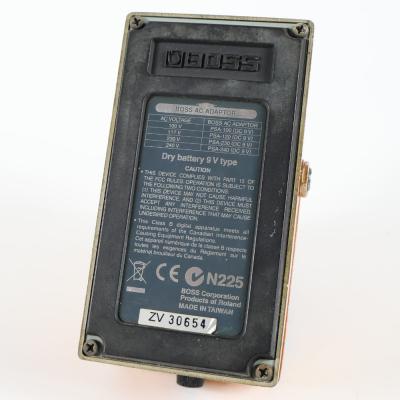【中古】 オーバードライブ エフェクター BOSS DN-2 Dyna Drive ギターエフェクター 本体画像 裏